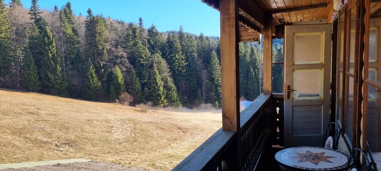 Planinski Dom Na Travni Gori Sodrazica Exteriér fotografie