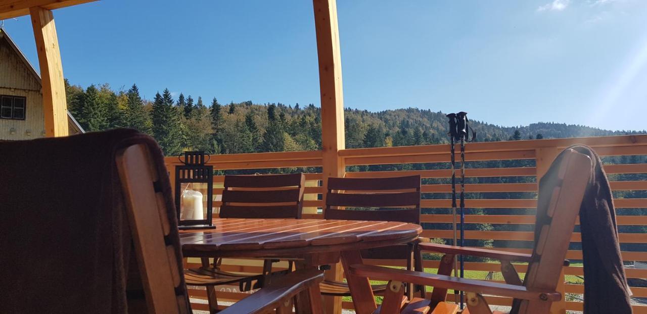 Planinski Dom Na Travni Gori Sodrazica Exteriér fotografie